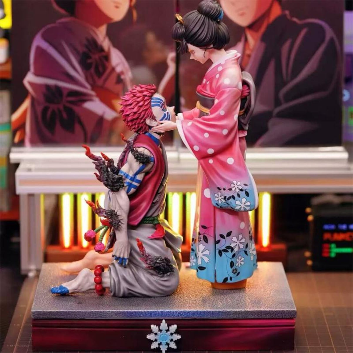 Demon Slayer Akaza & Koyuki Figure