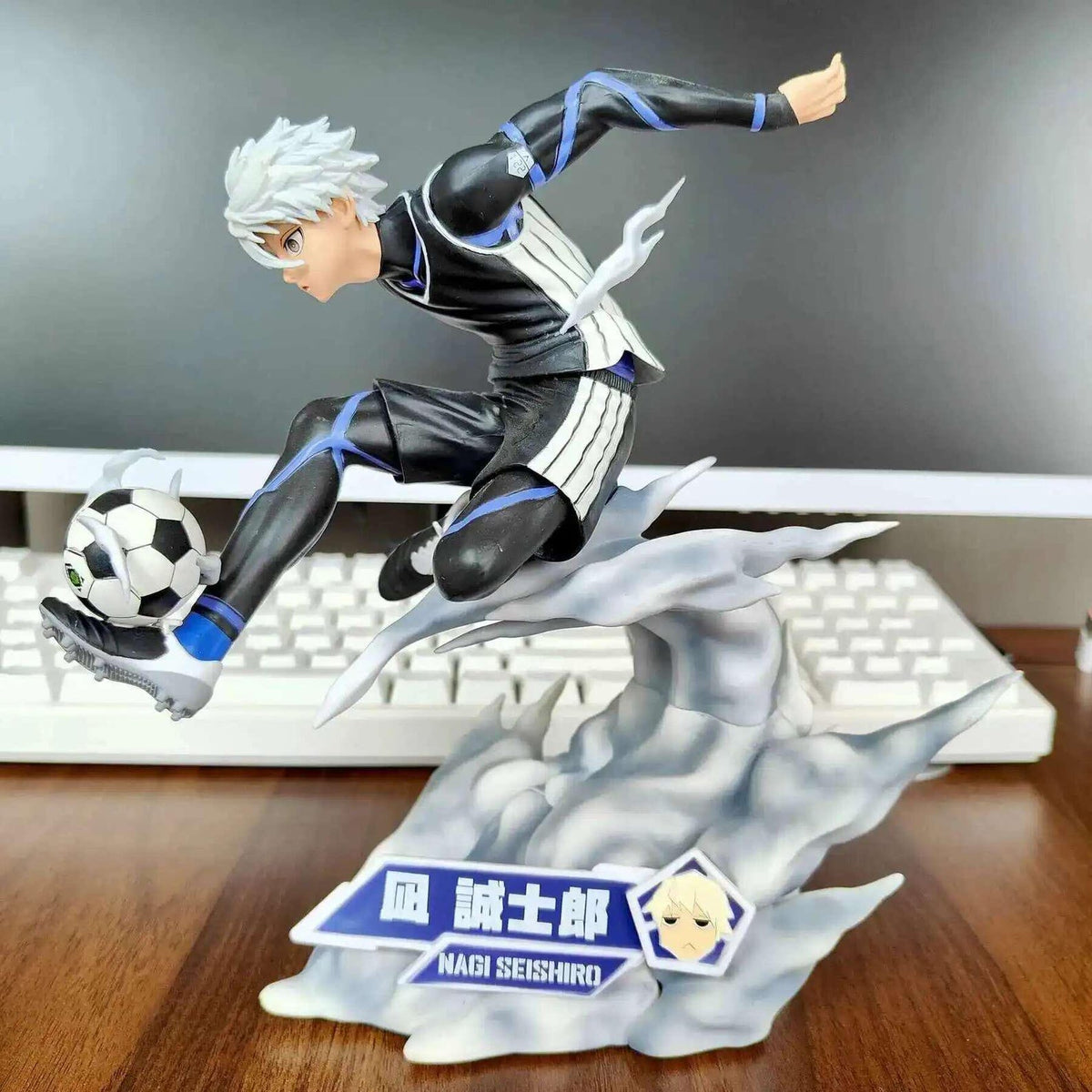 Blue Lock Nagi Seishiro Figure