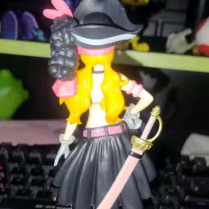 One Piece Nami Figure – Detailed PVC Collectible