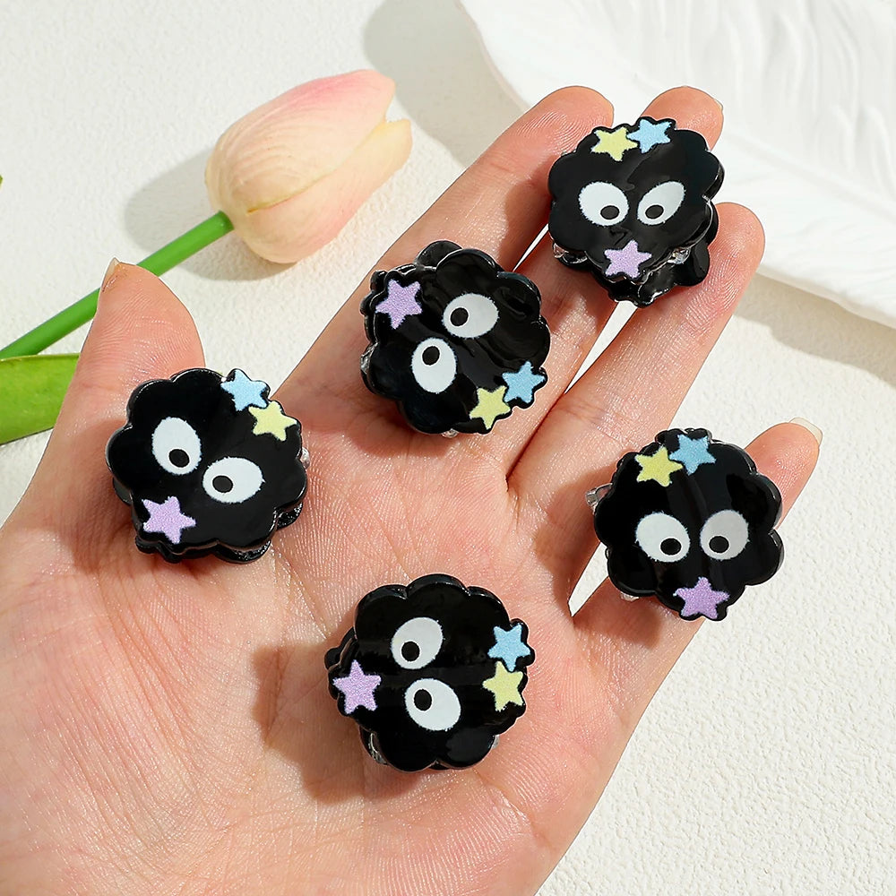 Studio Ghibli Soot Sprite hair claw clip – alternate view 3