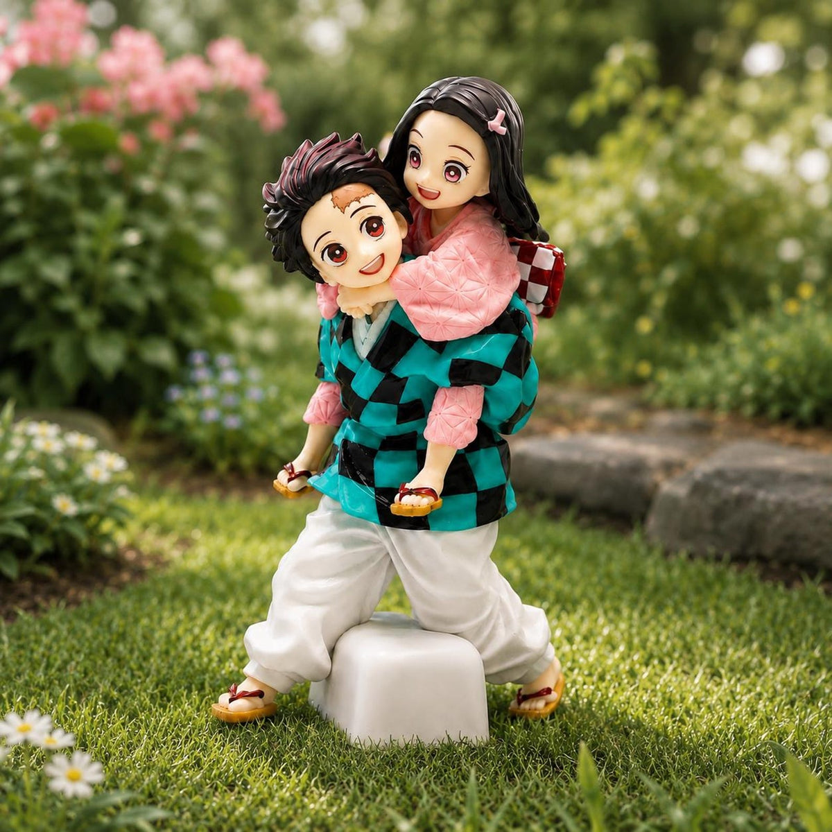 Demon Slayer Tanjiro & Nezuko Figure Set